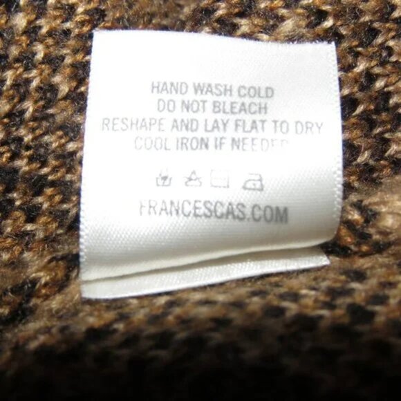 Francesca's Alya Sz Small Animal Print Crewneck Pullover Eyelash Sweater -EUC - Picture 10 of 15